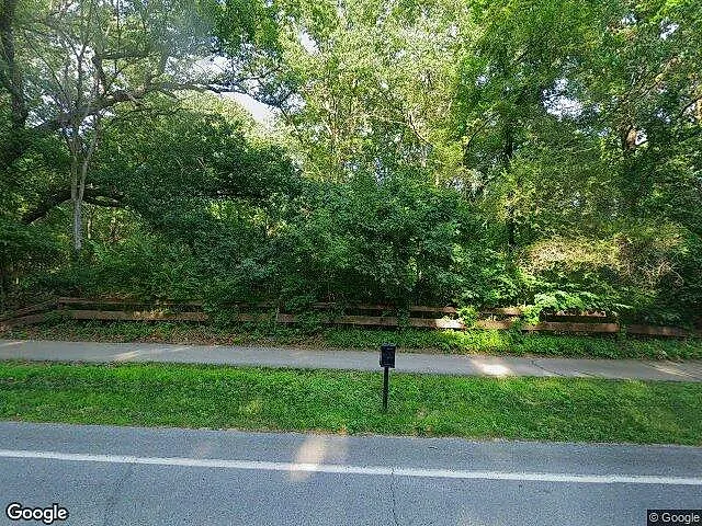 Brianna Woods photo 9