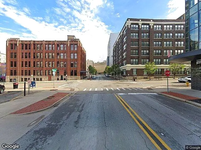 38 Commerce photo 2