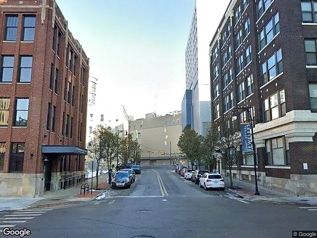 38 Commerce photo 6
