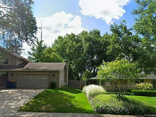 Albert-Realtors Hampshire Replat photo 10