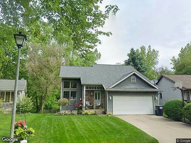 Southstone Plat photo 1