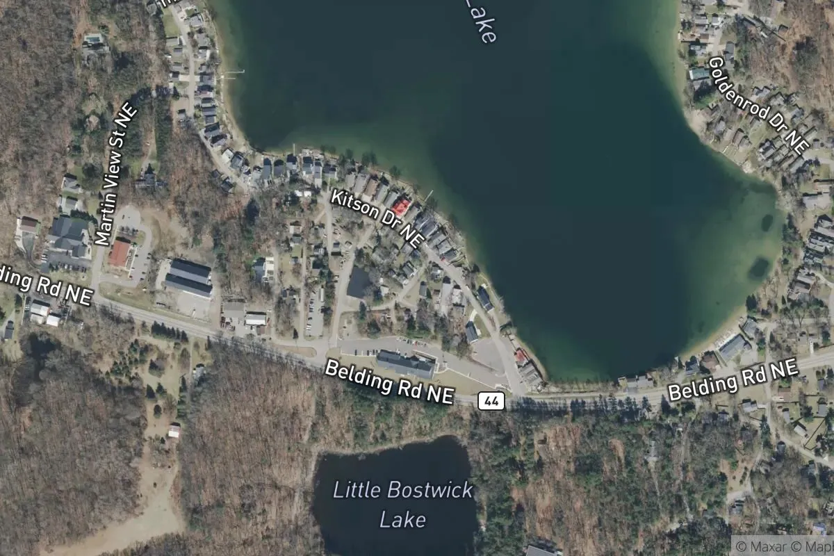 Bostwick Lake Park photo 1