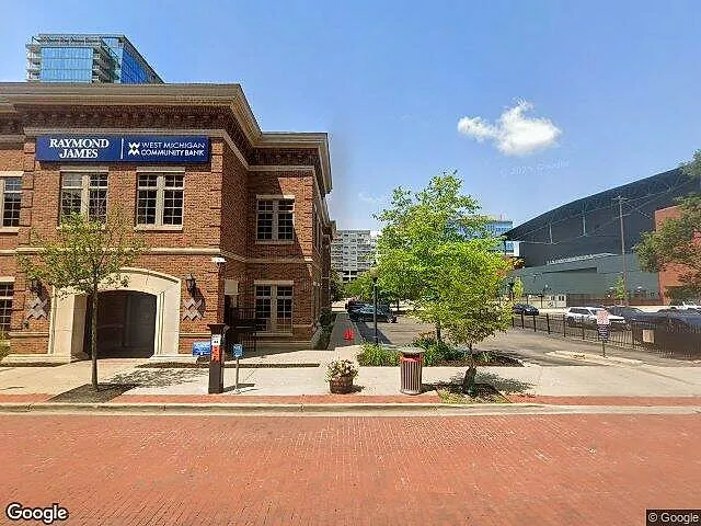70 Ionia Building photo 1