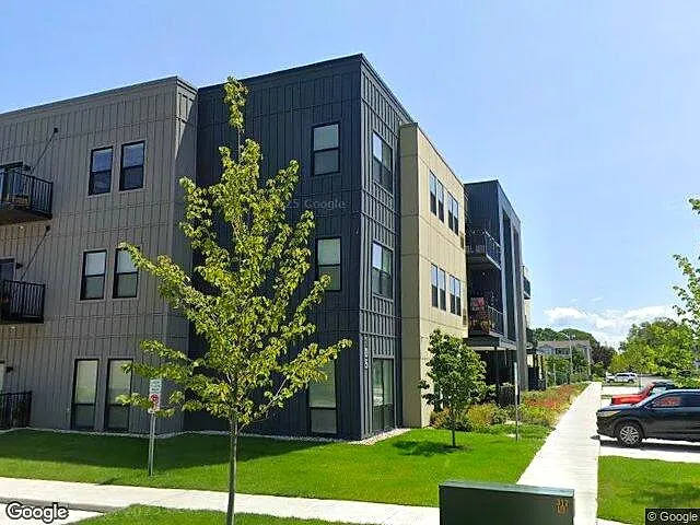 HARBORFRONT CONDOS photo 1