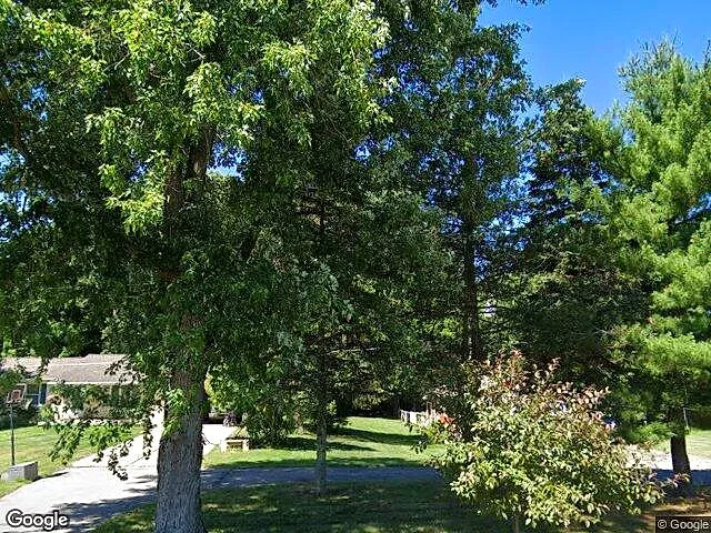 Courtland Hills photo 10