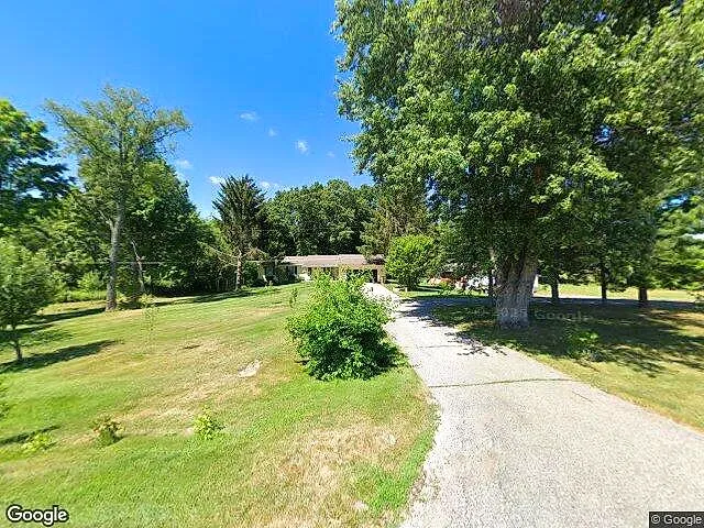 Courtland Hills photo 11