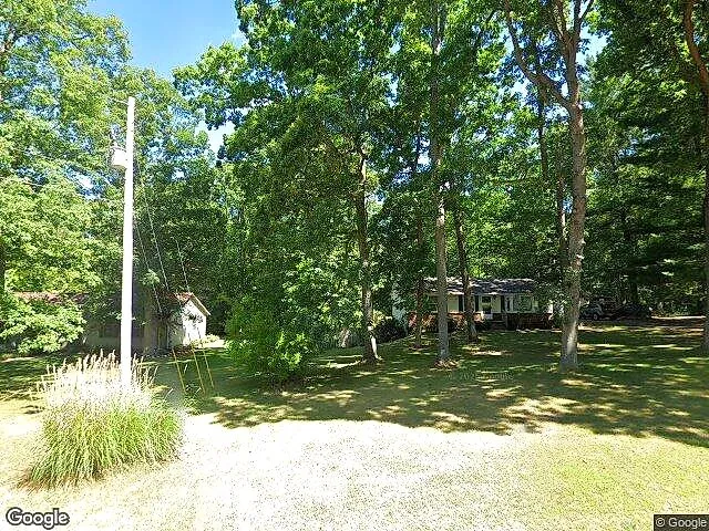 Courtland Hills photo 7