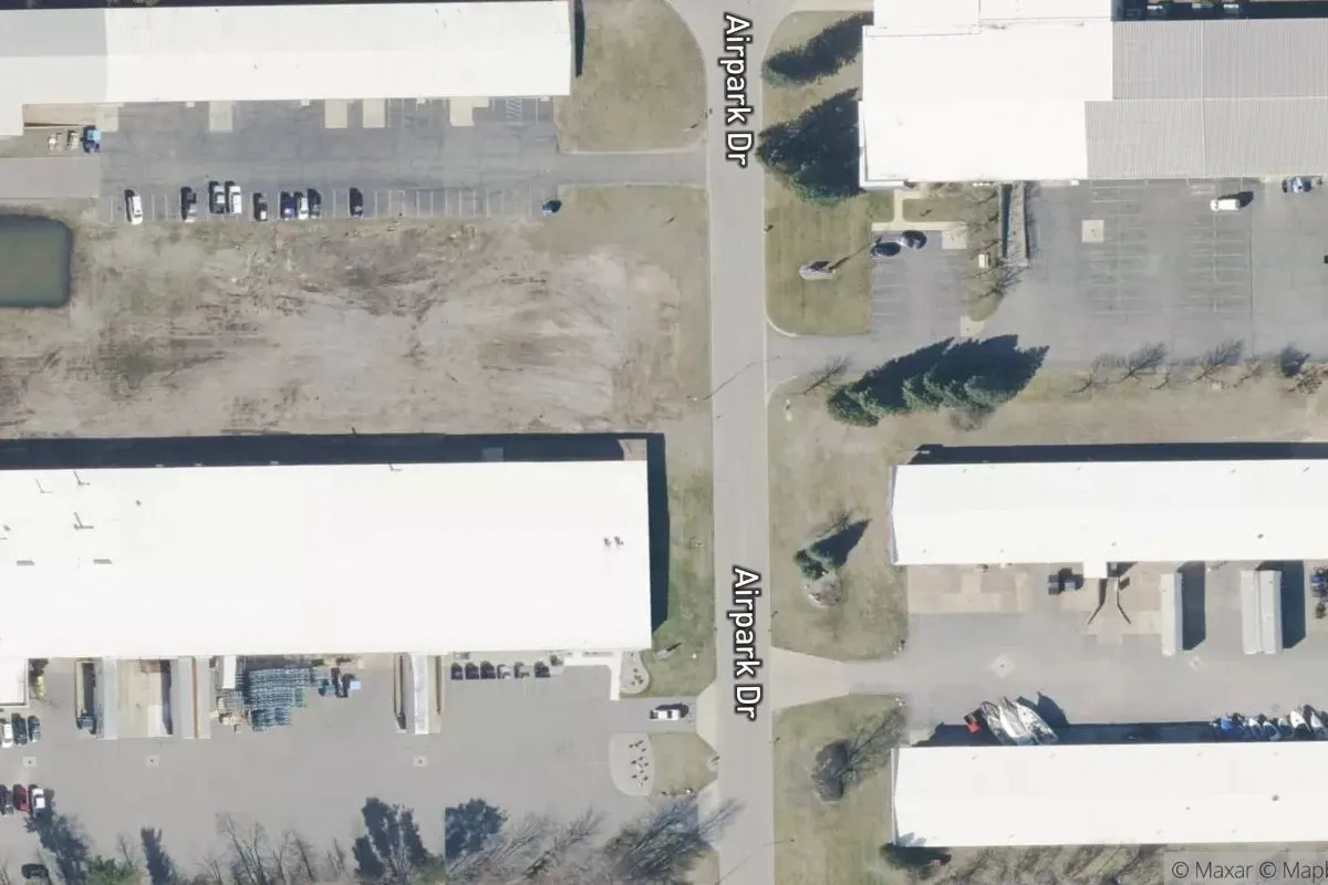 Airpark Industrial Plat No 2 photo 1