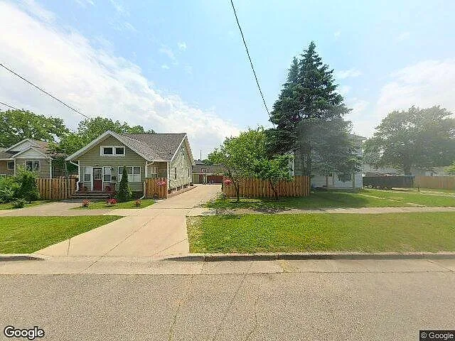 Shopdale First Add. photo 12