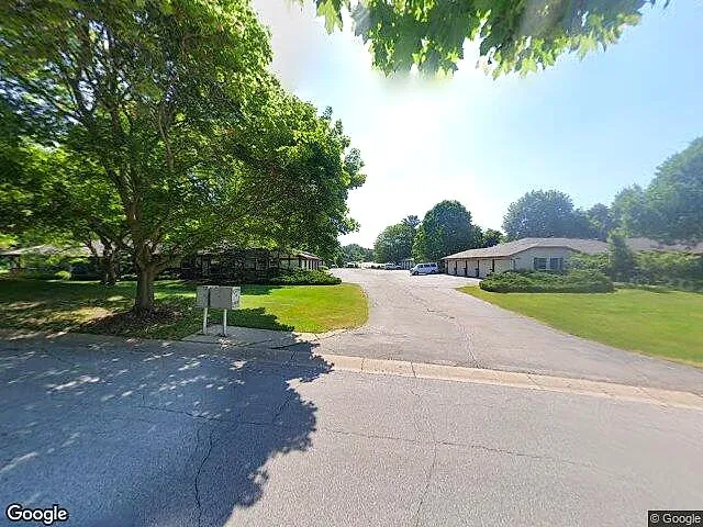Grosse Pointe Estates Condominiums photo 11