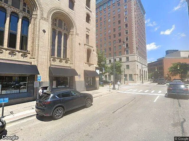 Front Row Condominiums photo 1