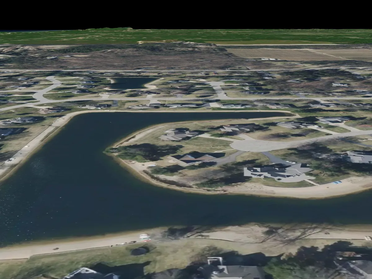 Tiffany Lake photo 1