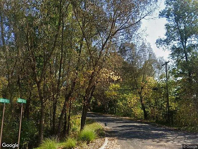 Creek Side Glen photo 4