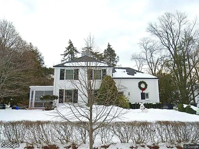 Ann  Crest photo 1