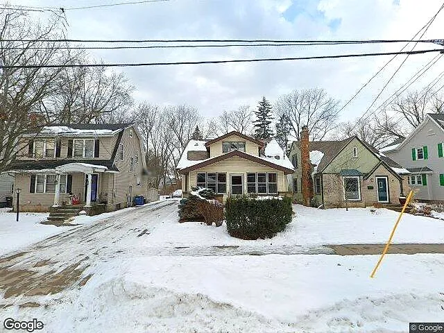 Ann  Crest photo 7