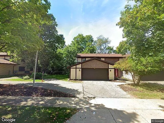Hawkridge Estates Condominium photo 6