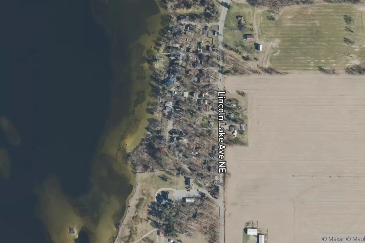 Lincoln Lake Silver Beach Resort photo 1