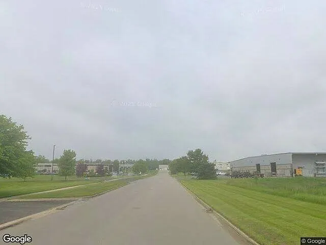 76th Street Industrial Center photo 12