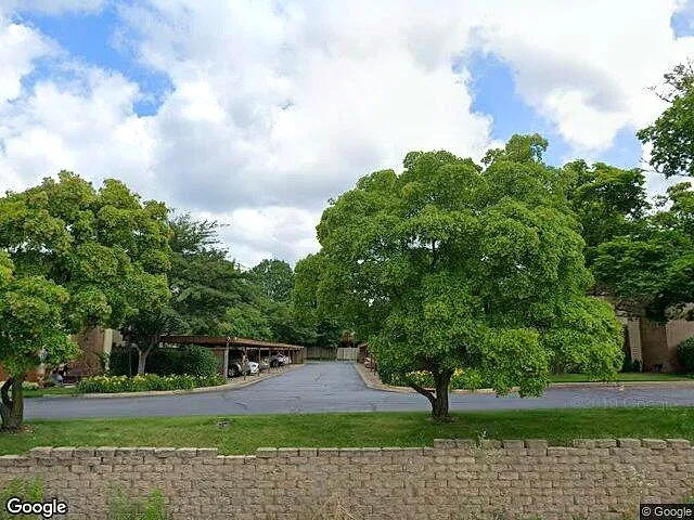 Indian Village Condominium No.1 photo 1