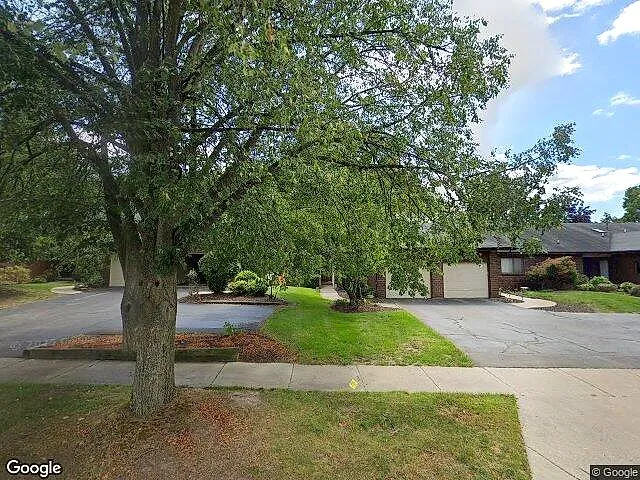 Indian Village Condominium No.1 photo 3