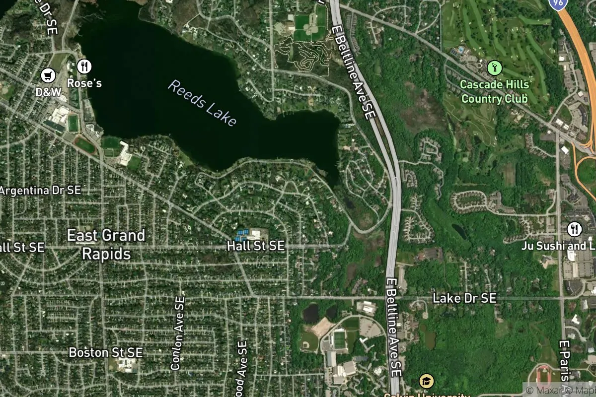 Woodcliff Park photo 1