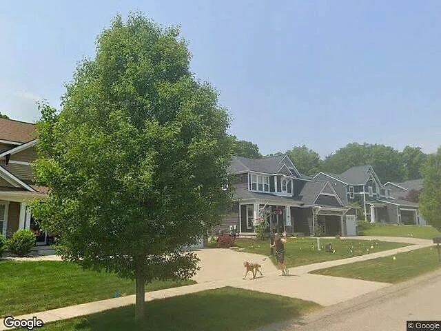 Brayridge Condominiums at Lowing Woods photo 4