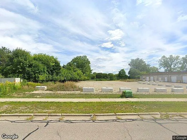 2741 28th Street Retail photo 1