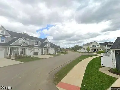 Cook'S Crossing South Site Condominium
