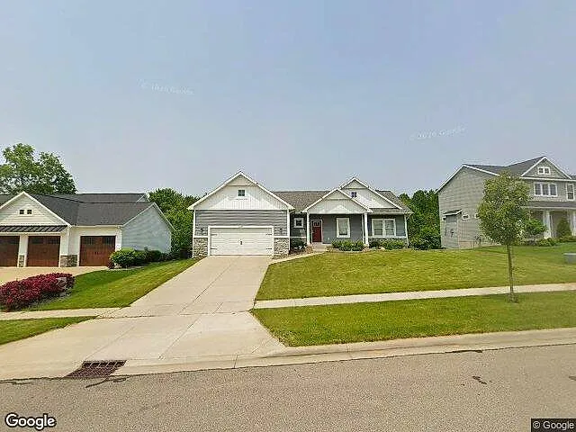 Cambridge Grove photo 13
