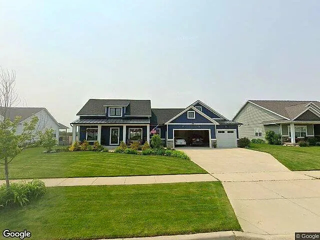 Cambridge Grove photo 2