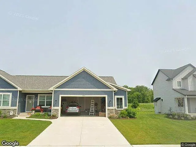 Cambridge Grove photo 8