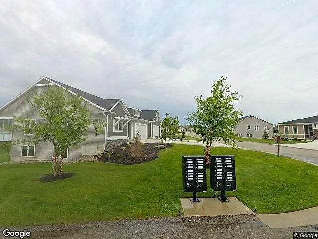 EAGLES ROOST CONDOS photo 6