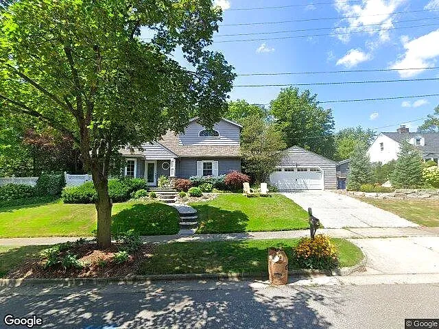 Ainsworth Sub. photo 1