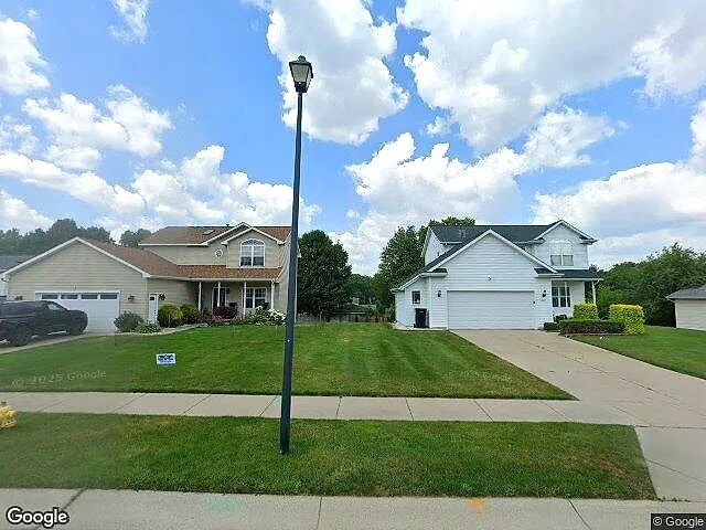 Adams  Acres photo 5