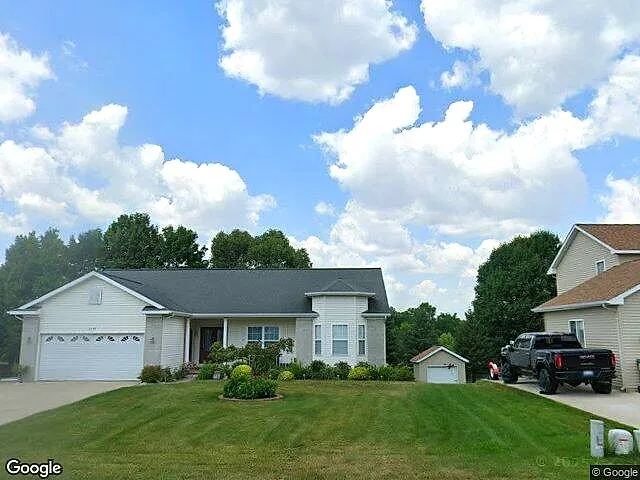 Adams  Acres photo 8