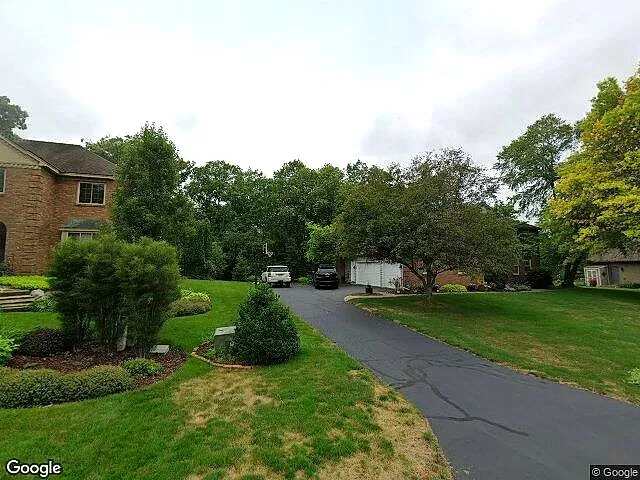 Ashton Woods photo 10
