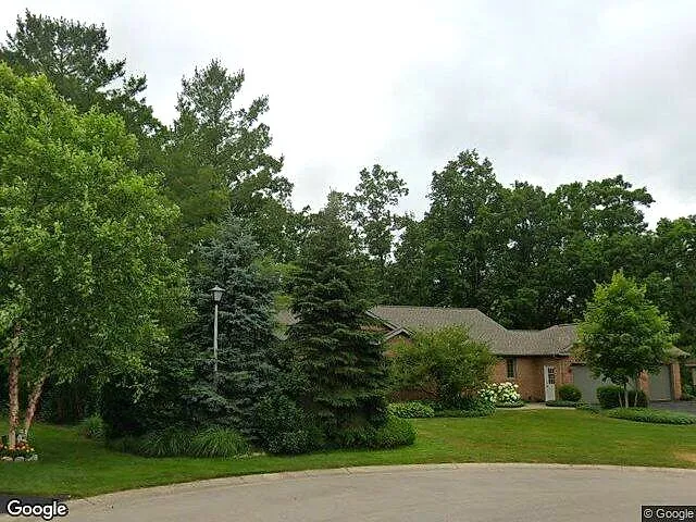 Ashton Woods photo 9