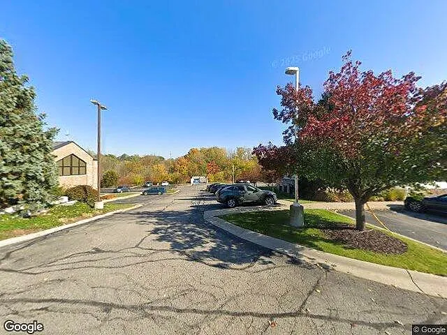 330 East Beltline photo 10