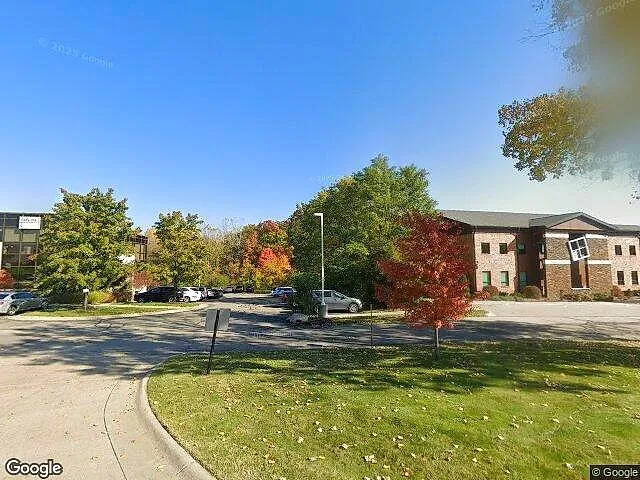 330 East Beltline photo 5