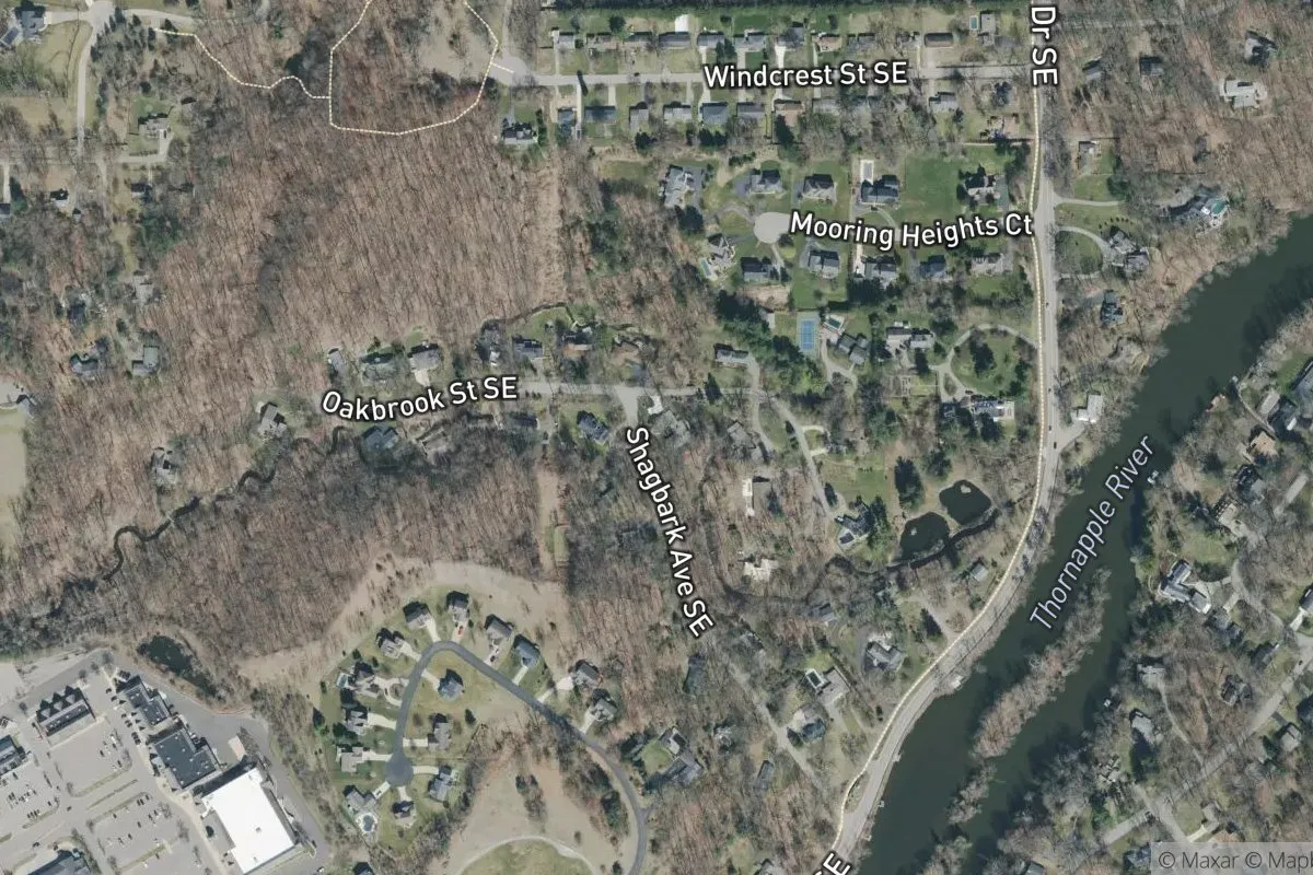 Oak Brook Valley photo 1