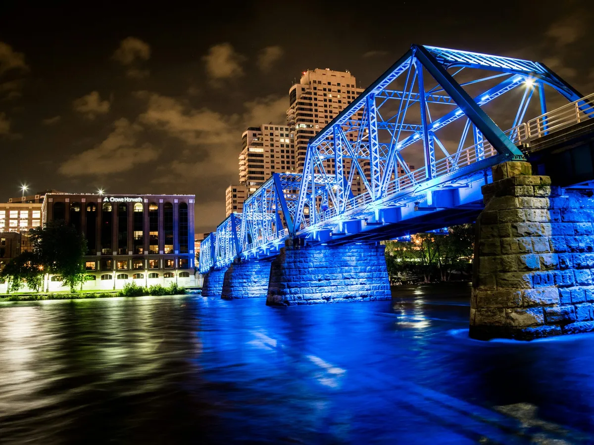 Grand Rapids photo 4