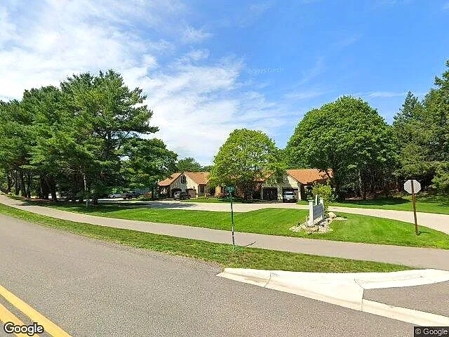 GRANDVIEW MEADOWS CONDO photo 6