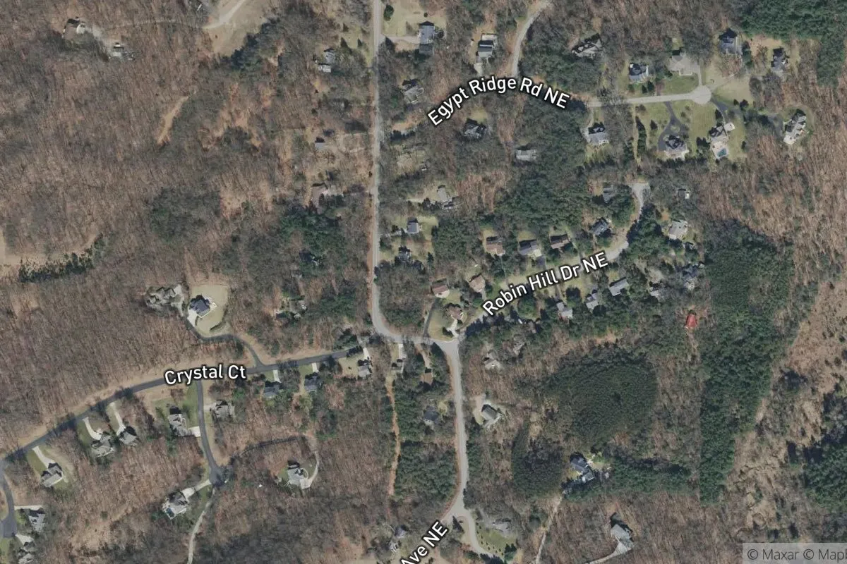Robin Hill Estates photo 1