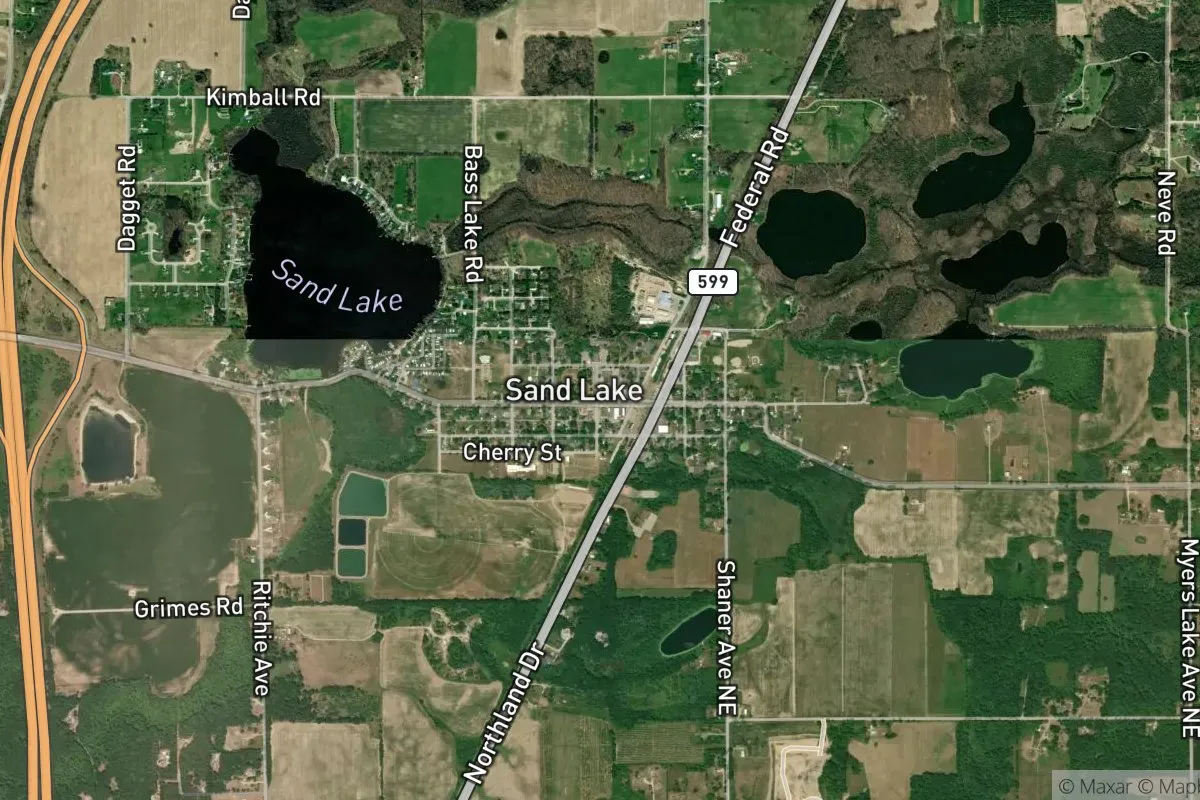 Sand Lake Village photo 1