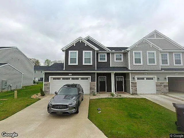 Alderwood Townhomes photo 6