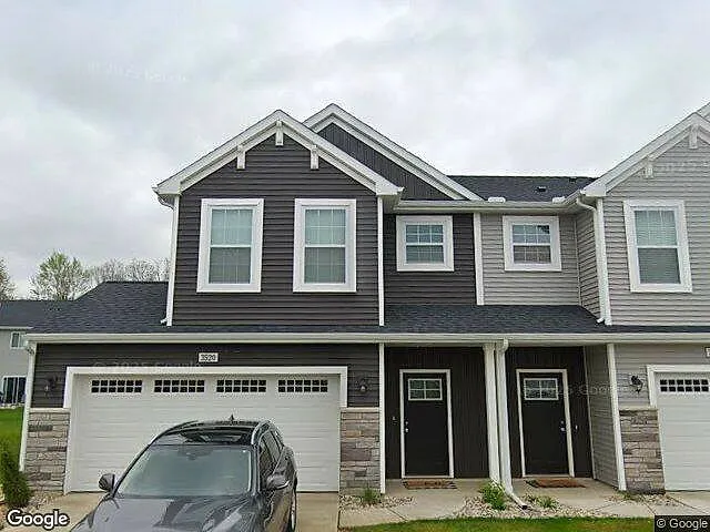 Alderwood Townhomes photo 7