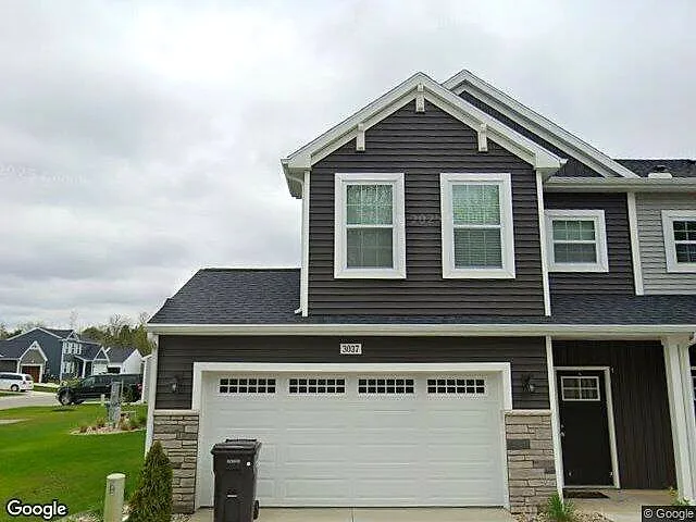 Alderwood Townhomes photo 9
