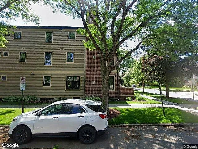 Belknap Brownstones photo 6