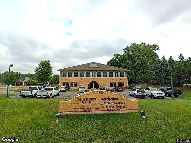 3300 Eagle Run photo 1