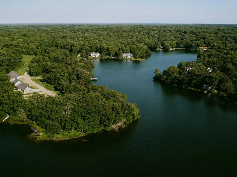 Dean Lake
